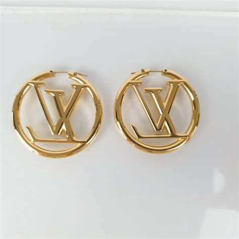 louis vuitton framed hoop|louis vuitton hoop earrings price.